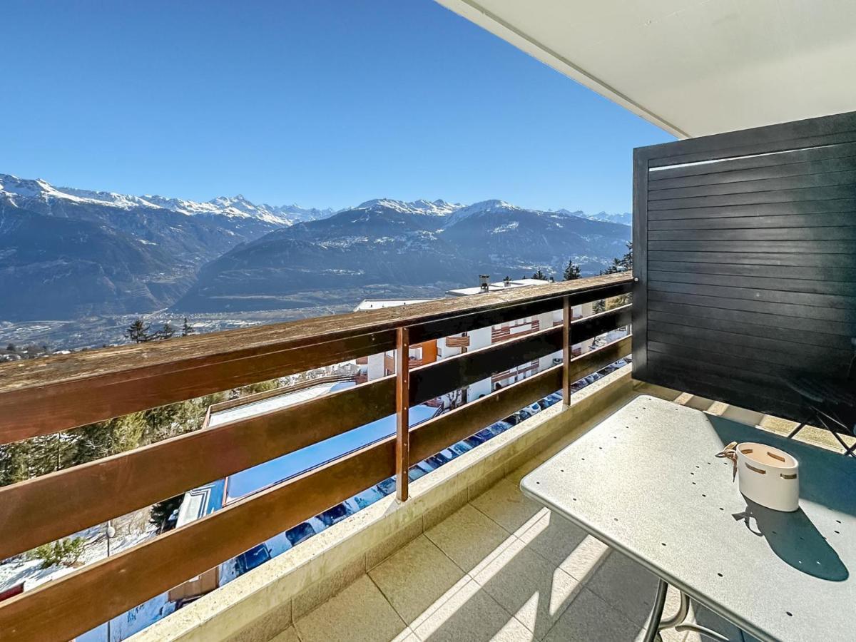 Pied-A-Terre In Crans-Montana, Pool And View - Swiss Alps Apartment Exterior photo